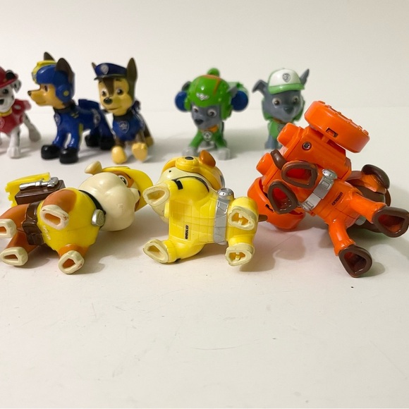Lot of 11 Paw Patrol Figures Toys - Picture 6 of 13